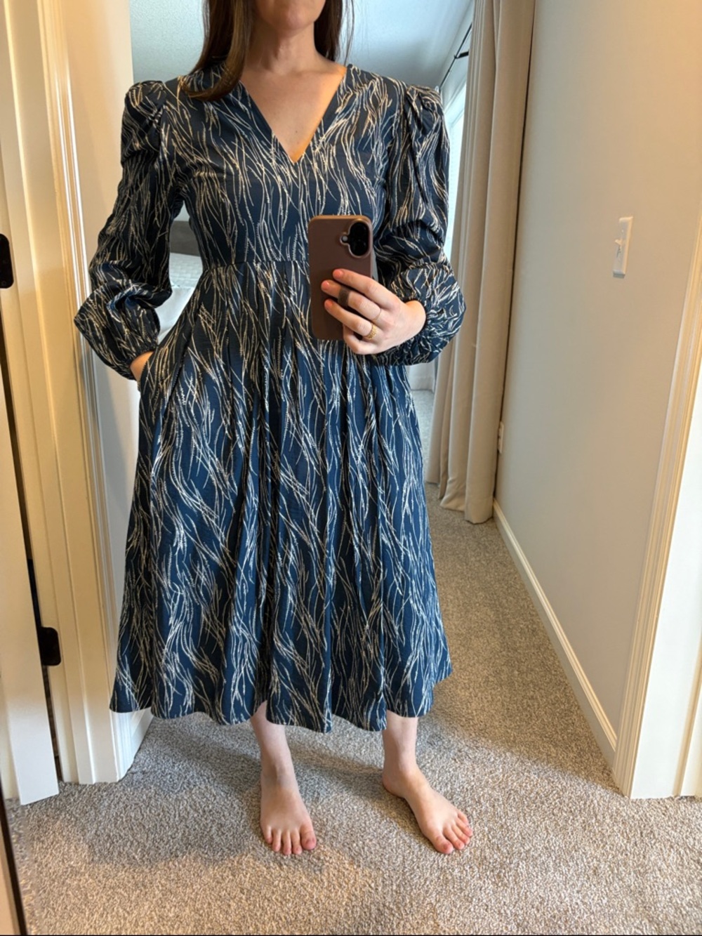 Chelsea28 Navy V-Neck Midi Dress with Ivory Wave Print